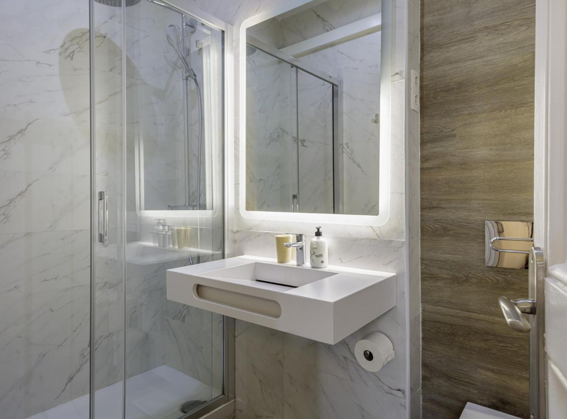 The Gaudi Suites II Barcelona Exterior foto